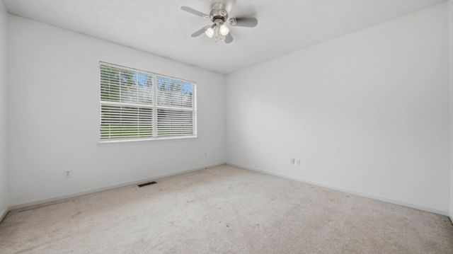 438 Fallen Leaf Drive, Soddy Daisy, TN 37379