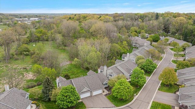 2107 Blue Bell Way, Grand Rapids, MI 49504