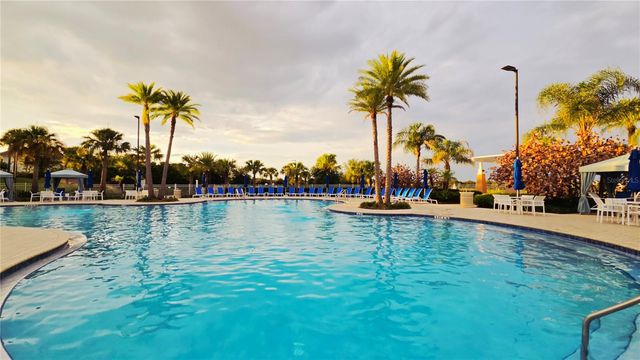 9015 PELICAN COVE TRACE, Kissimmee, FL 34747