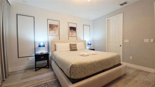 9015 PELICAN COVE TRACE, Kissimmee, FL 34747