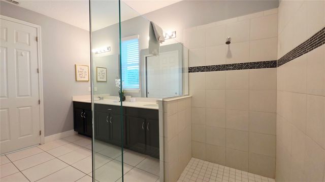 9015 PELICAN COVE TRACE, Kissimmee, FL 34747