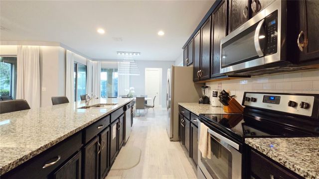 9015 PELICAN COVE TRACE, Kissimmee, FL 34747