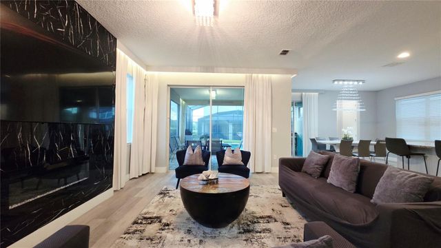 9015 PELICAN COVE TRACE, Kissimmee, FL 34747