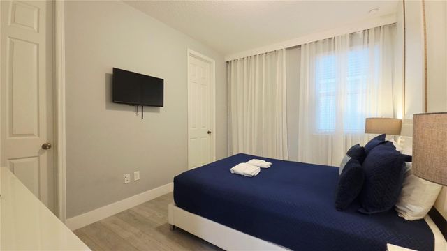 9015 PELICAN COVE TRACE, Kissimmee, FL 34747
