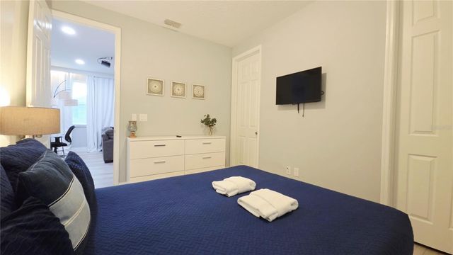 9015 PELICAN COVE TRACE, Kissimmee, FL 34747