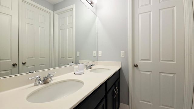 9015 PELICAN COVE TRACE, Kissimmee, FL 34747