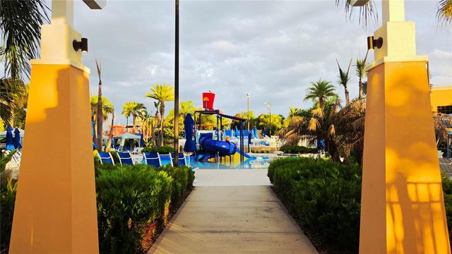 9015 PELICAN COVE TRACE, Kissimmee, FL 34747