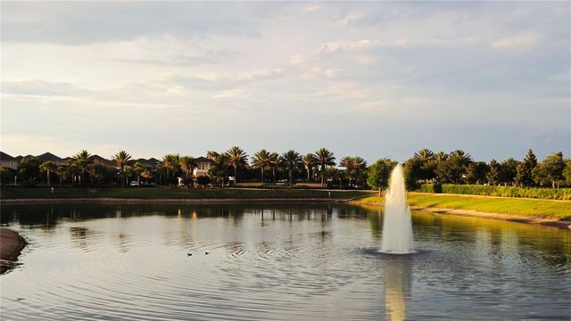 9015 PELICAN COVE TRACE, Kissimmee, FL 34747