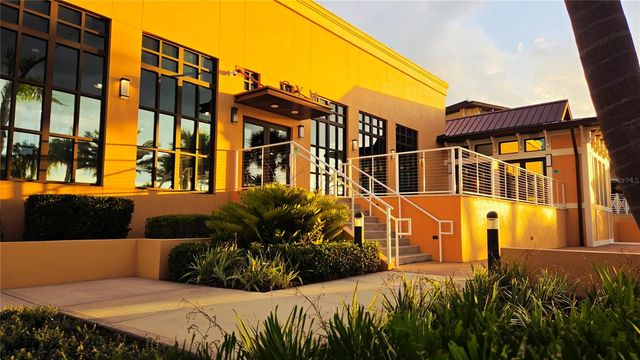 9015 PELICAN COVE TRACE, Kissimmee, FL 34747