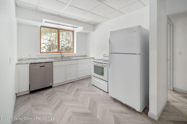 105 Mcnamee Road, Canaan, NY 12029