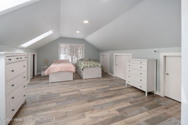 105 Mcnamee Road, Canaan, NY 12029