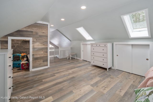 105 Mcnamee Road, Canaan, NY 12029