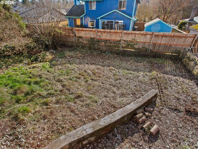 9336 Se REGENTS Dr, Milwaukie, OR 97222