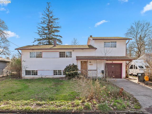 9336 Se REGENTS Dr, Milwaukie, OR 97222