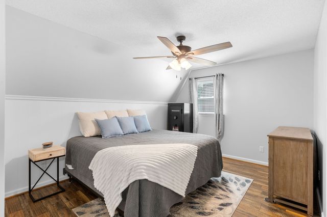 1552 Damron Rd, Estill Springs, TN 37330