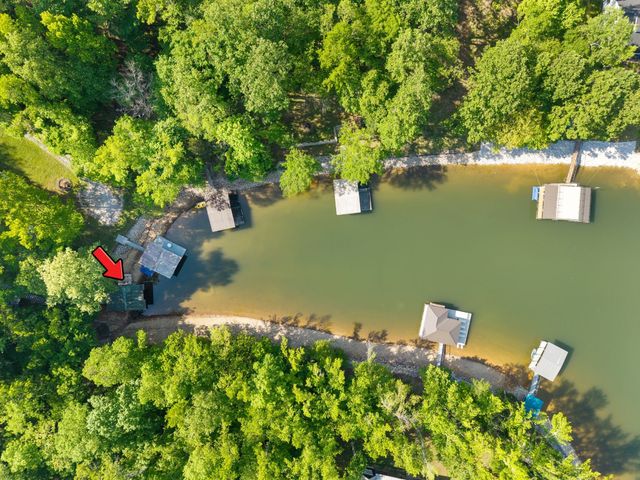 1552 Damron Rd, Estill Springs, TN 37330
