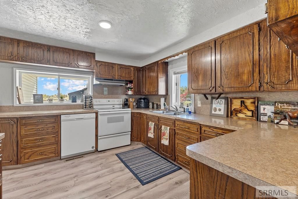 Image 31 of property listing at 3756 E 800 N, Rigby, ID 83442