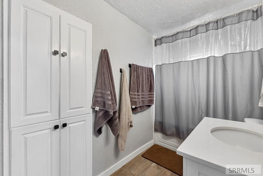 Image 36 of property listing at 3756 E 800 N, Rigby, ID 83442