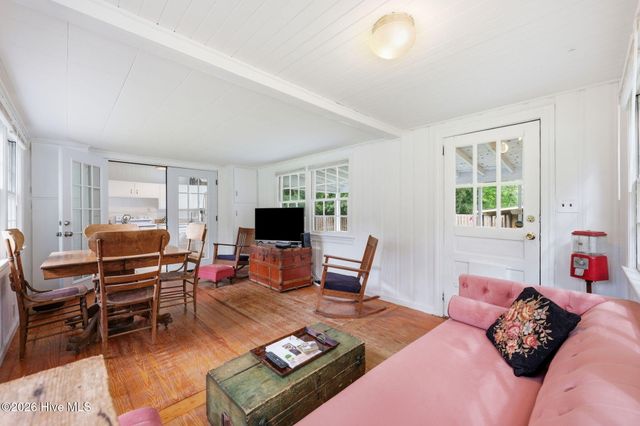 609 Jacksonville Highway, Burgaw, NC 28425