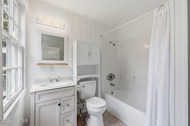 609 Jacksonville Highway, Burgaw, NC 28425
