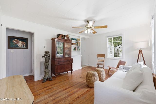 609 Jacksonville Highway, Burgaw, NC 28425