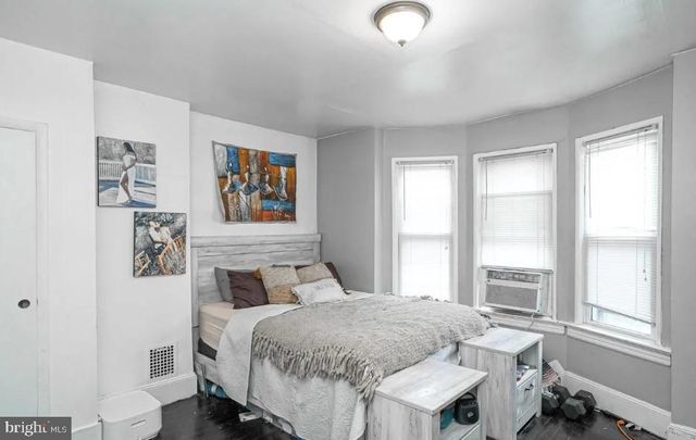 440 CENTRE ST, Trenton, NJ 08611