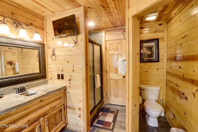 2154 Loafers Glory Way, Gatlinburg, TN 37738