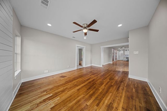 1001 W Lampasas Street, Ennis, TX 75119