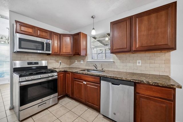 7230 Cabrina Lane, Houston, TX 77083