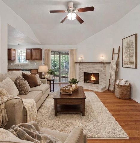 7230 Cabrina Lane, Houston, TX 77083