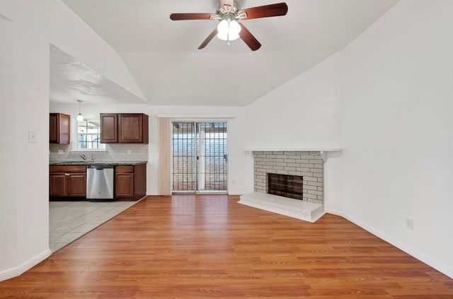 7230 Cabrina Lane, Houston, TX 77083