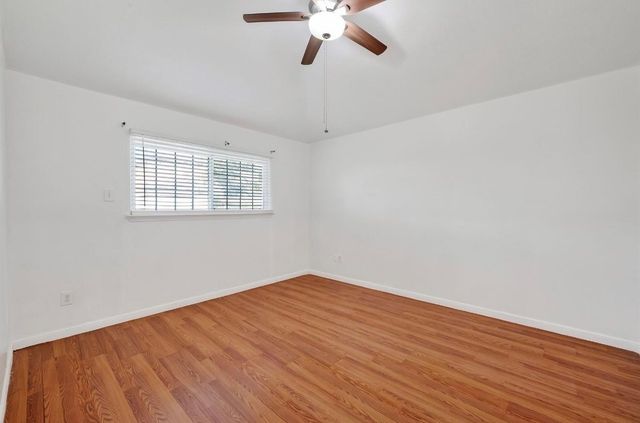 7230 Cabrina Lane, Houston, TX 77083