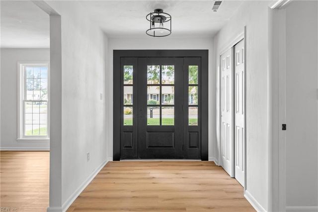 5300 Kempsville CT, Virginia Beach, VA 23464