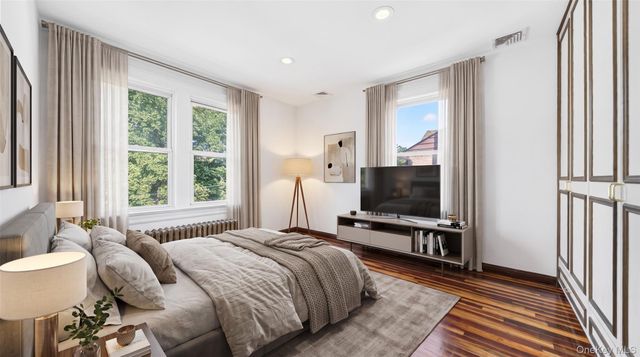 8433 Wareham Place, Jamaica, NY 11432