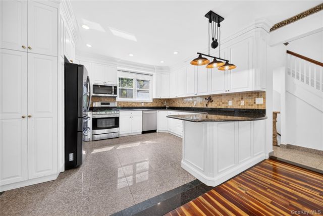 8433 Wareham Place, Jamaica, NY 11432