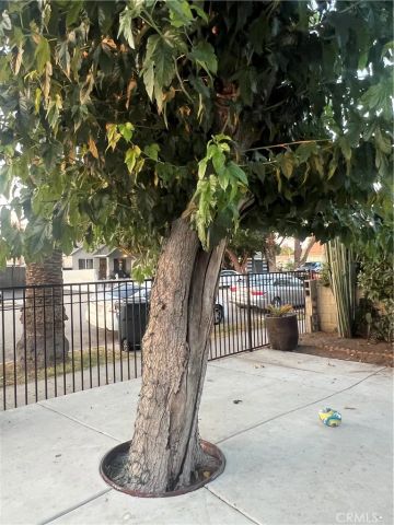 586 W Center Street, Pomona, CA 91768