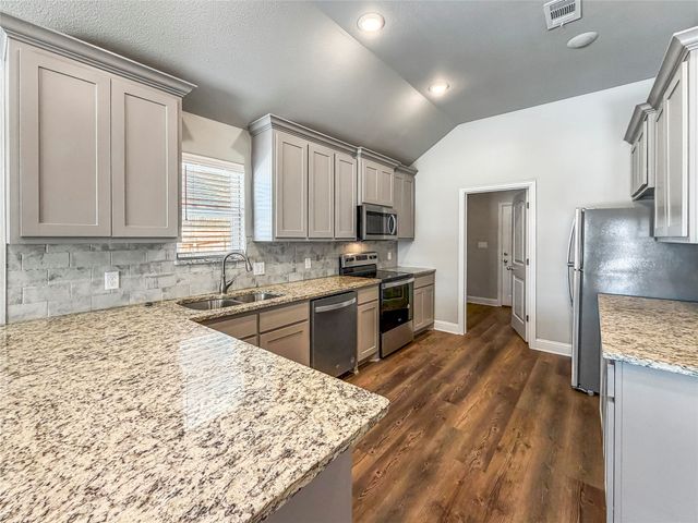 2800 Orchid Drive, Sherman, TX 75092