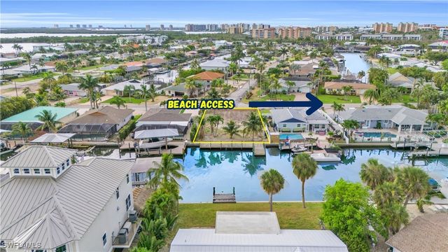 231 Albatross ST, Fort Myers Beach, FL 33931