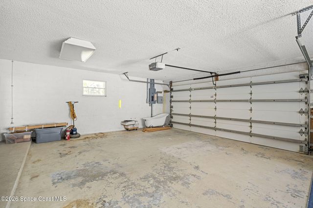 620 W Pine Road, Melbourne, FL 32904