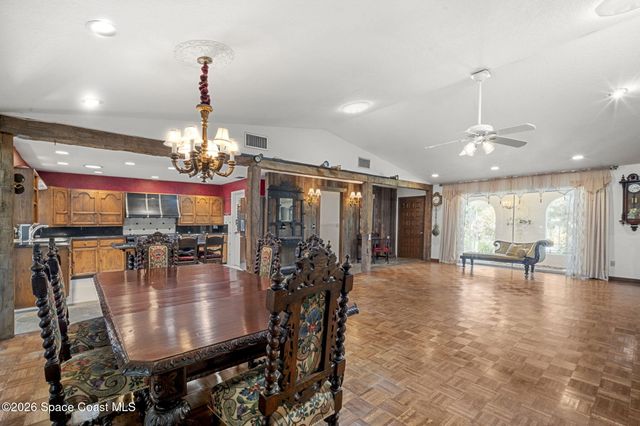 620 W Pine Road, Melbourne, FL 32904