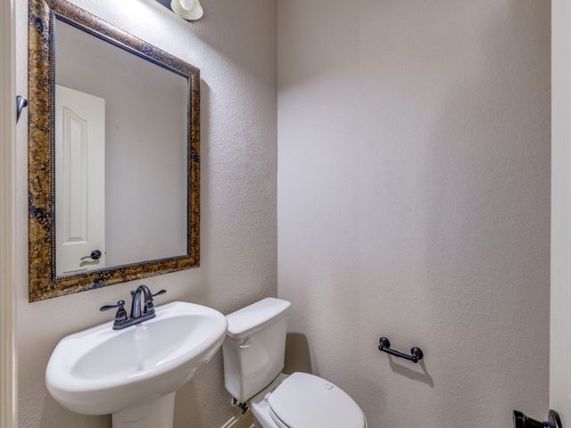 5317 Appalachian Way, Fort Worth, TX 76123