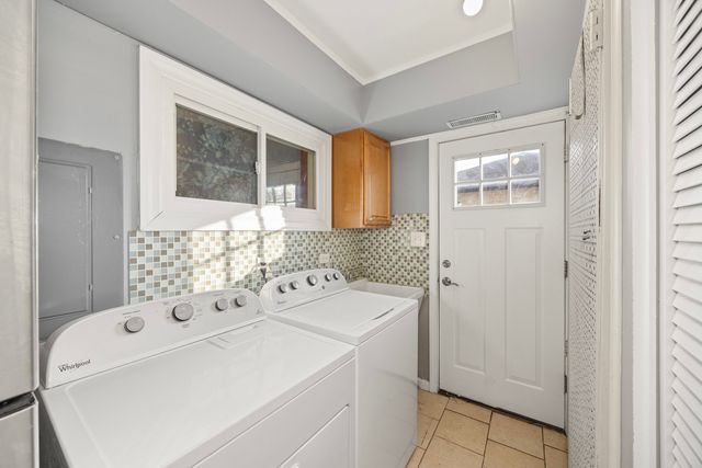 1309 S Naperville Road, Wheaton, IL 60189