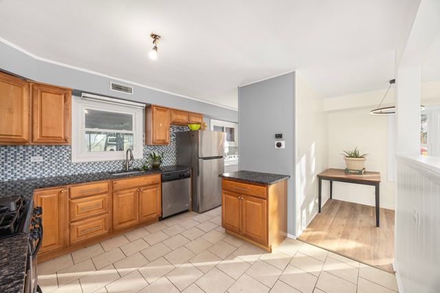 1309 S Naperville Road, Wheaton, IL 60189