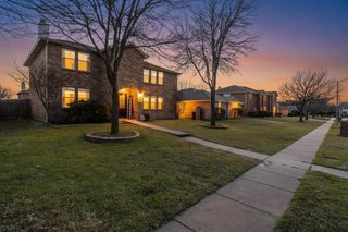 1512 Golden Grass Drive, Lancaster, TX 75134