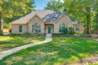 4210 Sleepy Hollow, Reno, TX 75462