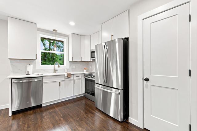 5820 Leslie Ave, Nashville, TN 37209