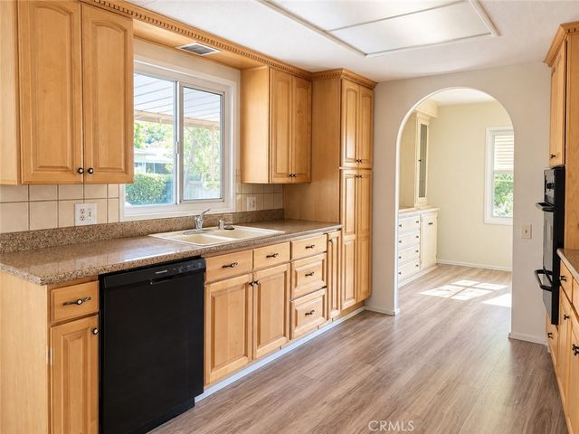 16966 Lake Knoll, Yorba Linda, CA 92886