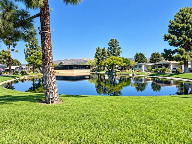 16966 Lake Knoll, Yorba Linda, CA 92886