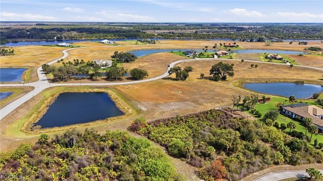 23000 Crookedwood LOOP, Alva, FL 33920