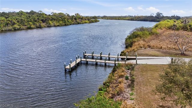 23000 Crookedwood LOOP, Alva, FL 33920